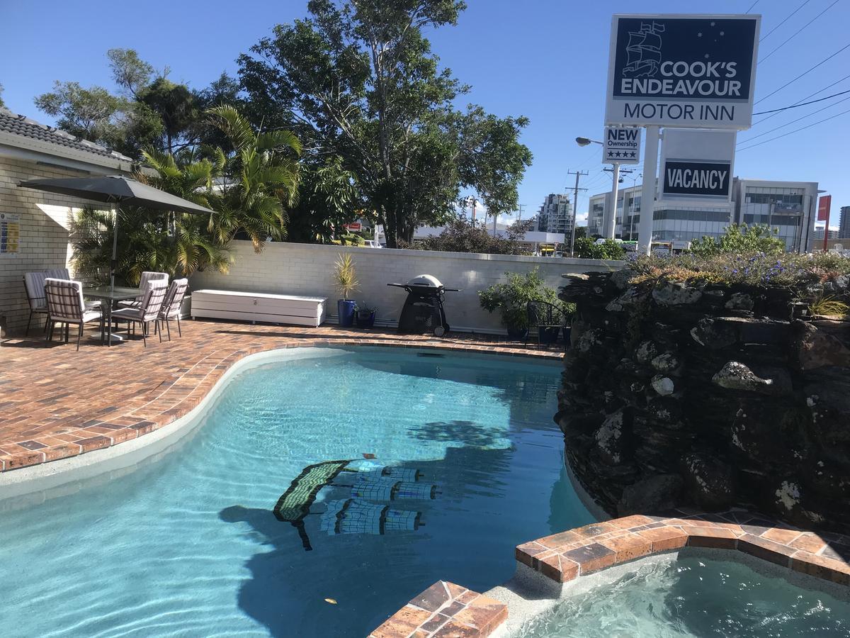 Cooks Endeavour Motor Inn Tweed Heads Exterior foto